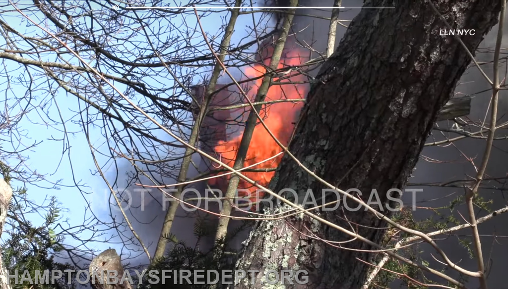 Working Fire 317 East Montauk Hwy